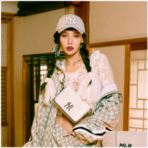 Alternative view of Túi MLB MONOGRAM Hoody Bag NEW YORK YANKEES 32BGPB111-50I