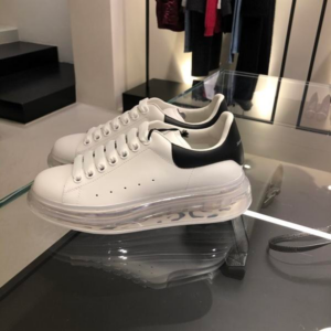 Alternative view of Giày Alexander McQueen Wmns Oversized Sneaker 'White Black' 611698-WHX98-9061
