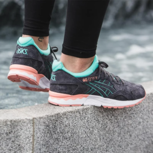 Alternative view of Giày Asics Wmns Gel Lyte 5 'Green Line' H6R9L-1616