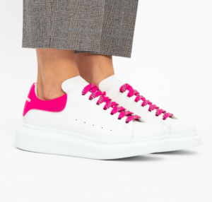 Alternative view of Giày Alexander McQueen Oversize Sole Rubber Heel Sneakers 621056-WHXMT-9375