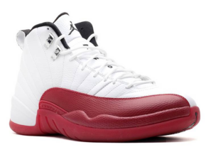 Alternative view of Giày Nike Air Jordan 12 Retro 'Cherry' 2009 130690-110