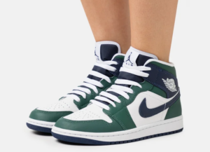 Giay Nike Air Jordan 1 Mid SE 'Seahawks' DZ5326-300