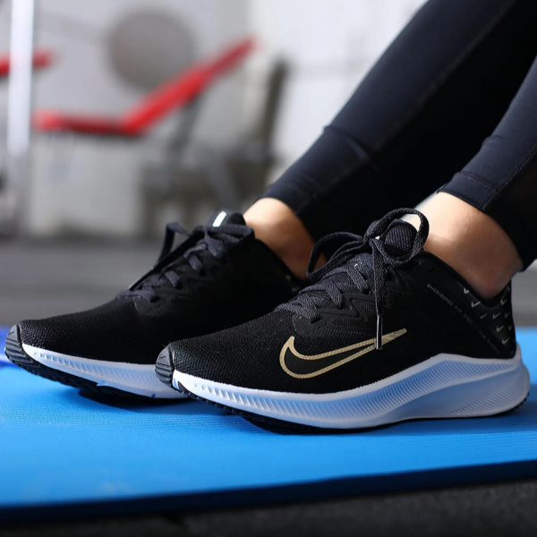 Giày Nike Quest 3 Premium Mini Swooshes CV0149-001 - Hình ảnh 2