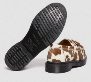 Giay Dr. Martens Penton Tassel Loafer 'Supreme Cow Print' 31373935