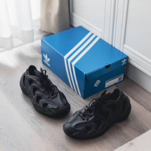 Giay Adidas AdiFOM Q 'Black Carbon' HP6586