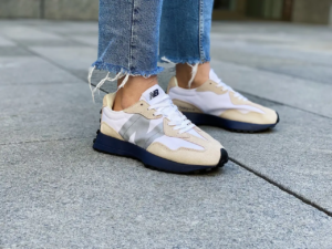 Alternative view of Giày New Balance 327 'White Navy' MS327CPC