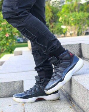 Alternative view of Giày Nike Air Jordan 11 Retro '72 10' 378037-002