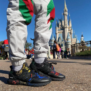 Alternative view of Giày Adidas Disney x UltraBoost 'Goofy' FV6050