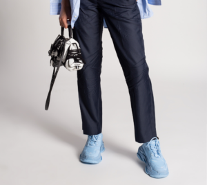 Alternative view of Giày Balenciaga Triple S Sneaker 'Light Blue' 524039-W2FA1-4090