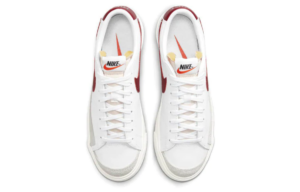 Giay Nike Blazer 'White Red' DC4769-104