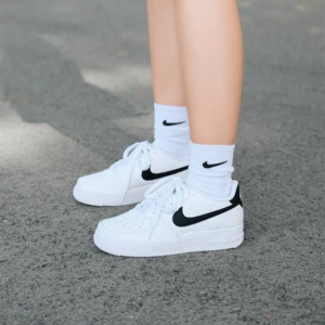 ct3839 100 nike