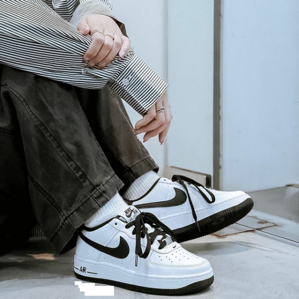 Giày Nike Air Force 1 '06 GS 'White Black' DH9600-102 - Hình ảnh 4