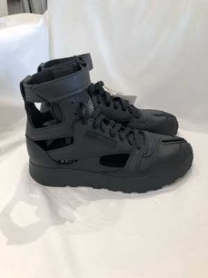 Alternative view of Giày Reebok x Maison Margiela Leather Tabi High 'Black'