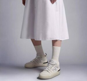 Giay Moncler Pivot High Trainers 'White' I109B4M00150M2554034