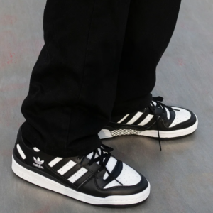 Giay Adidas Forum Low 'Black White' HQ1494