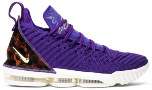 Giày Nike LeBron 16 'King Court Purple' AO2588-500