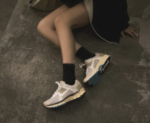 Giay Nike Zoom Vomero 5 'Oatmeal' FB8825-111