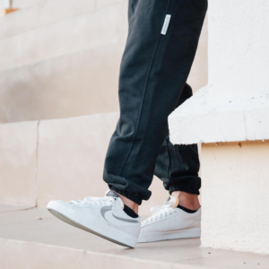 Giay Nike Blazer Low 77 Premium 'Halloween' DQ7671-001