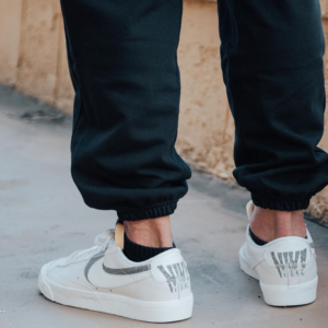 Giay Nike Blazer Low 77 Premium 'Halloween' DQ7671-001