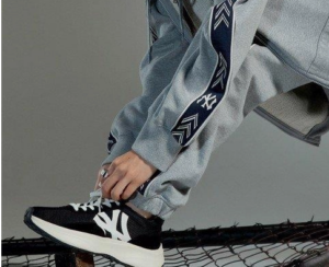 Alternative view of Giày MLB Chunky Jogger Seamball New York Yankees 3ASXXB21N-50BKS