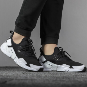 Alternative view of Giày Nike Air Huarache Drift 'Black White' AH7334-013