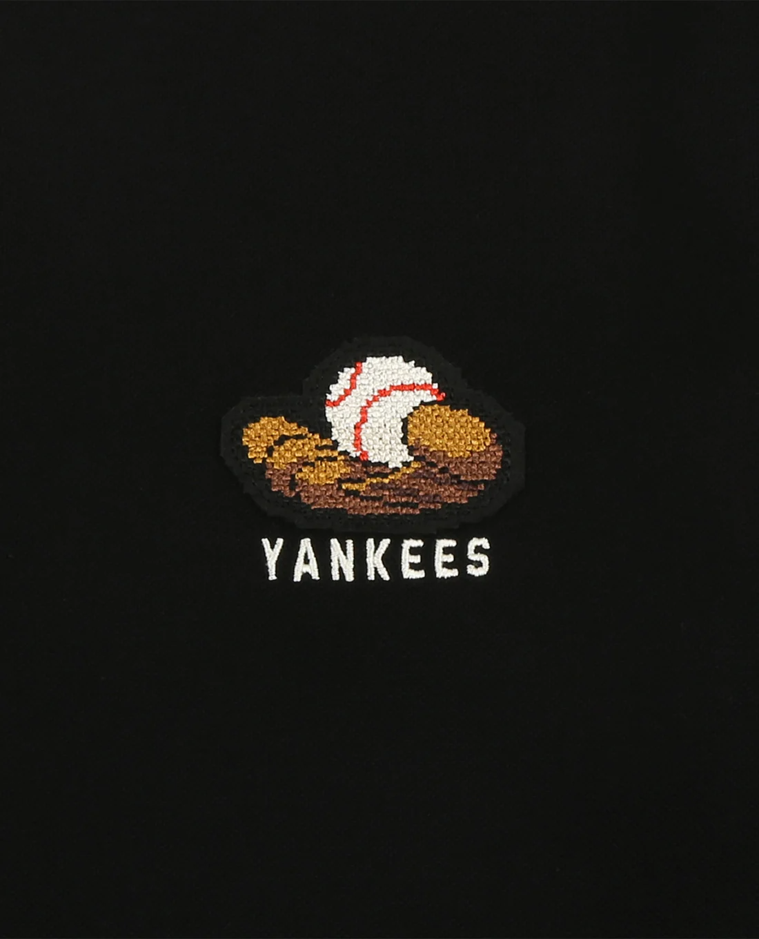 Áo nỉ MLB Play Pixel Overfit Sweatshirt New York Yankees 3AMTP012150WHS
