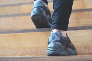 Alternative view of Giày Puma A Bathing Ape x Disc Blaze 'Black Camo' 358846-02
