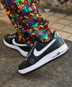 Alternative view of Giày Nike Air Force 1 '07 LV8 'Live Together, Play Together' DC1483-001