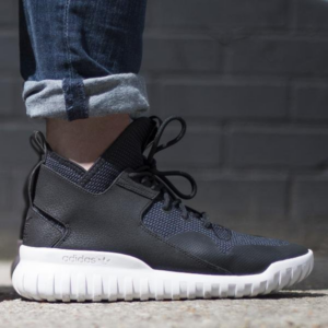 Alternative view of Giày Adidas Tubular X 'Core Black' S77843