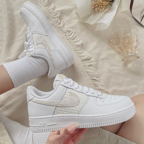 Giày Nike Air Force 1 'White Gold' DO9458-100 - Hình ảnh 3