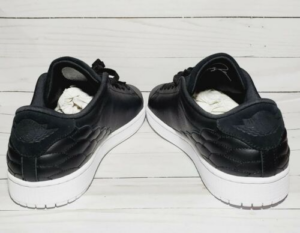 Alternative view of Giày Nike Air Jordan 1 Centre Court 'Cyber Monday' DJ2756-001