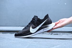Alternative view of Giày Nike Zoom Pegasus Turbo 2 Black AT8242-001