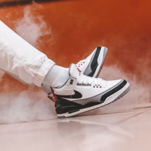 Alternative view of Giày Nike Air Jordan 3 Retro NRG 'Tinker' AQ3835-160