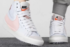 Giay Nike Blazer Mid 77 Jumbo 'White Atmosphere Pink' DQ1471-101
