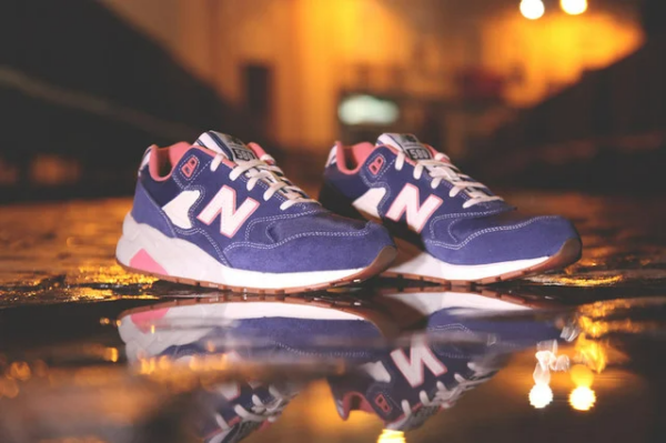 Giày New Balance Wmns 580 'Seaside Hideaway' WRT580RH - Hình ảnh 5