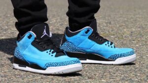 Alternative view of Giày Nike Air Jordan 3 Retro 'Powder Blue' 136064-406