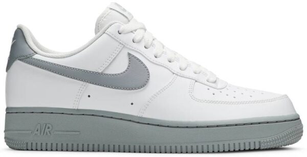 Giày Nike Air Force 1 '07 'White Grey Sole' CK7663-104