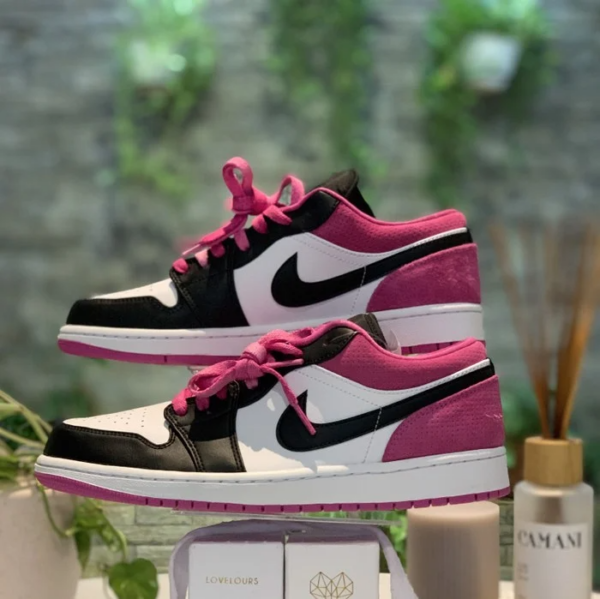 Giày Nike Air Jordan 1 Low GS 'Black Active Fuchsia' CT1564-005 - Hình ảnh 8