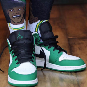 Alternative view of Giày Nike Air Jordan 1 Mid SE GS 'Pine Green' BQ6931-301