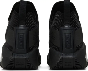 Giay Nike LeBron Soldier 14 'Black' CK6024-003