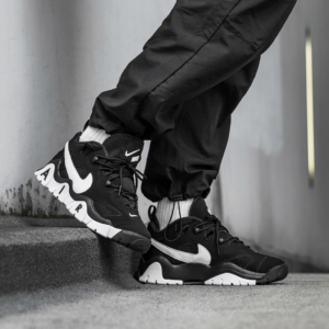 Alternative view of Giày Nike Air Barrage Low 'Black' CD7510-001