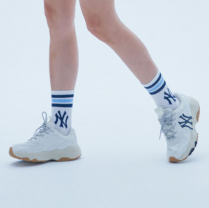 Alternative view of Giày MLB Bigball Chunky Lite New York Yankees 'White' 3ASHC311N-50WHS