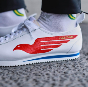 Alternative view of Giày Nike Classic Cortez '72 QS 'Shoe Dog Pack' CJ2586-102