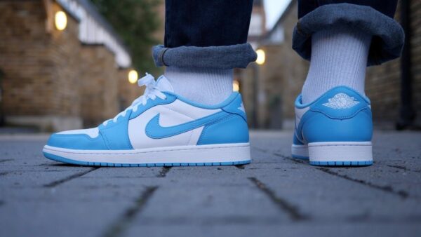 Giày Nike Eric Koston x Air Jordan 1 Low SB 'Powder Blue' CJ7891-401 - Hình ảnh 6