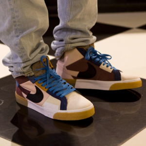 Alternative view of Giày Nike Zoom Blazer Mid Premium SB 'Mosaic Pack Dark Wine' DA8854-600