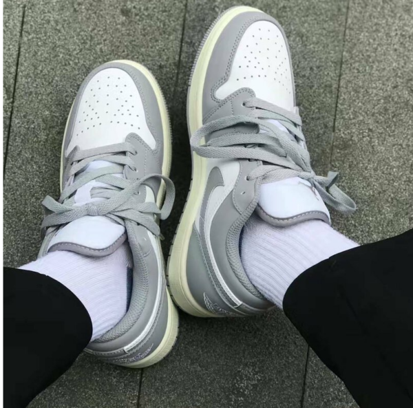 Giày Nike Air Jordan 1 Low (GS) 'Vintage Grey' 553560-053 - Hình ảnh 7