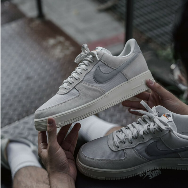 Giày Nike Air Force 1 '07 LV8 Photon Dust and Sail 'Grey' DO9801-100 - Hình ảnh 2