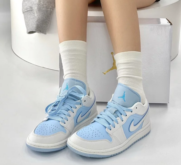 Giày Nike Air Jordan 1 Low 'Ice Blue' DV1299-104 - Hình ảnh 5