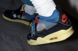 Alternative view of Giày Nike Union LA x Air Jordan 4 Retro 'Off Noir' DC9533-001