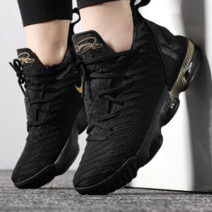 Alternative view of Giày Nike LeBron 16 GS 'I'm King' AQ2465-007